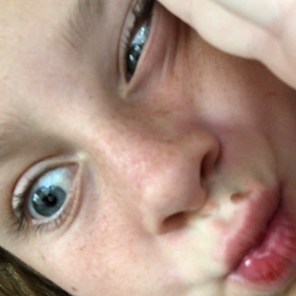 Meet your Posher, Cabella - Picture 1 of 1